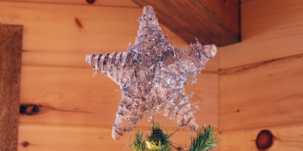 Karácsonyfa csúcsdísz csillag alakú